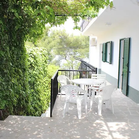 Anka Apartment *