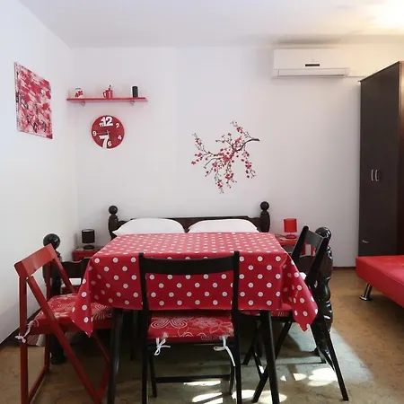 Apartment Anka Trogir