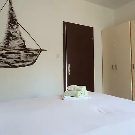 Anka Apartment *