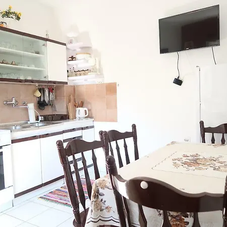 Apartment Anka *